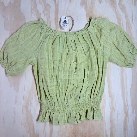 easel Tops - Easel NWT Green 100% Cotton Ruffled Off Shoulder Smocked Crop Top M green sage